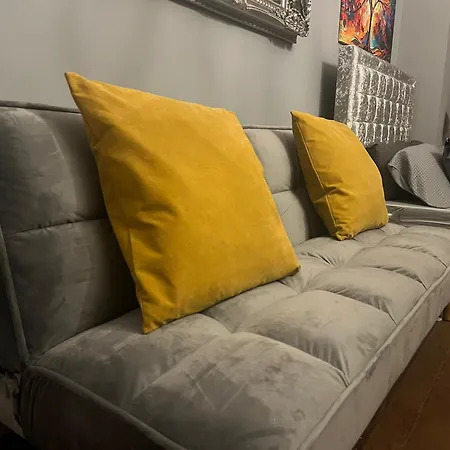 Immaculate Studio In